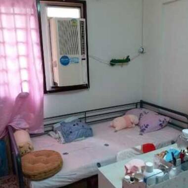 金文泰Clementi 有房出租两人一间房(只限女性)