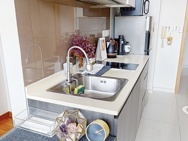 Esparina Residences Studio