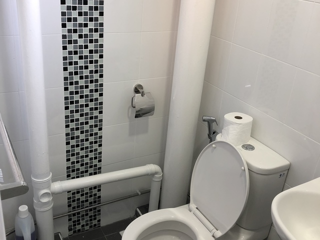 3 BR + 2 Toilets | 5 MINS Walk Tampines MRT | Newly Renovated & Fully Furnished