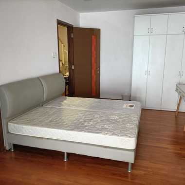 Master bedroom with Balcony near bedok mrt