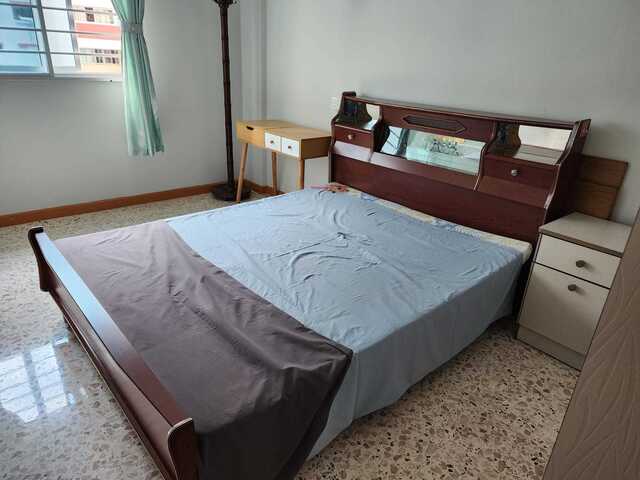 Near Paya Lebar, common room for rent