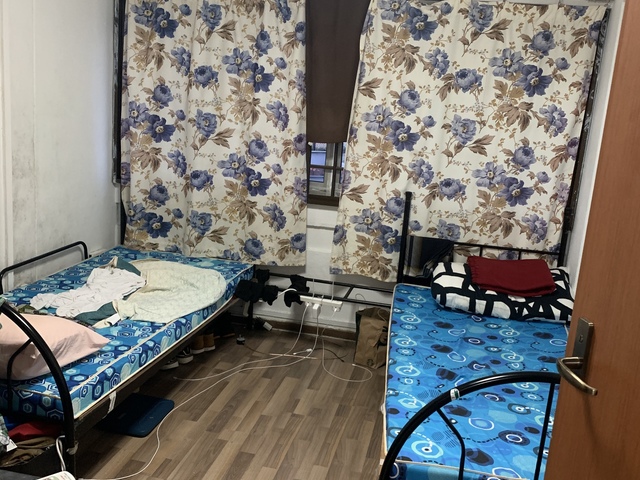 Near outram park mrt sharecommon room for rent /price all in