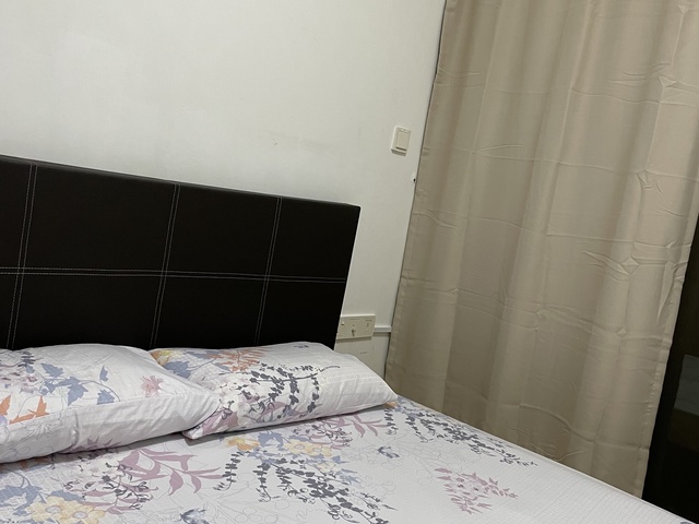 Common Room For Rent