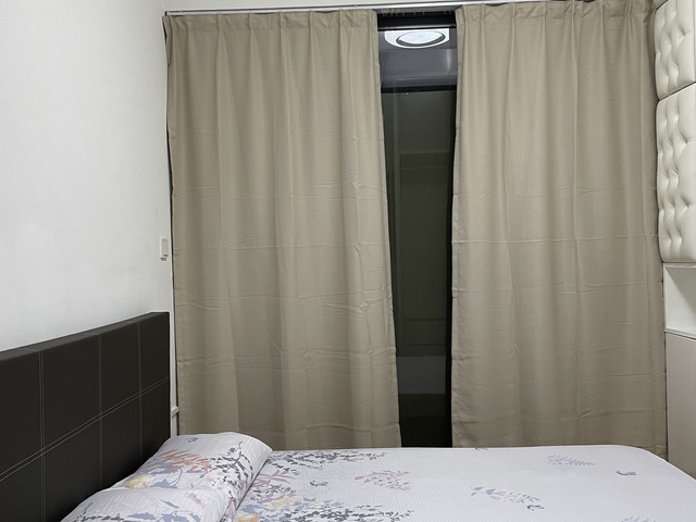 Common Room For Rent