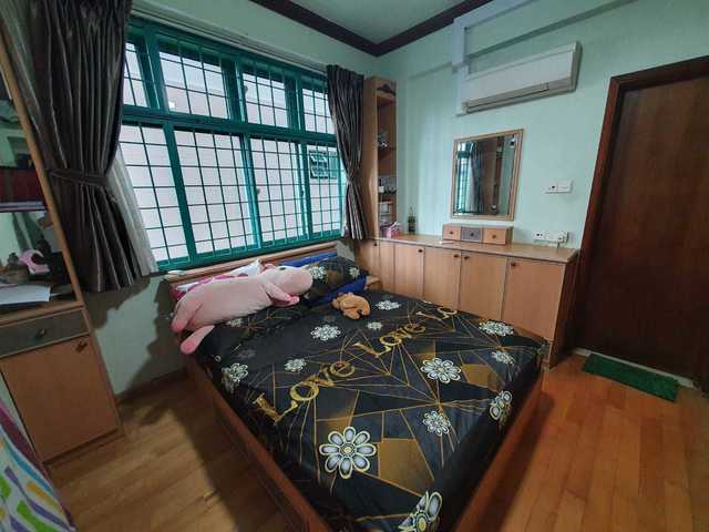 Fully Furnished 1BHK House @704 Changi Court Condo. Near Upper Changi MRT