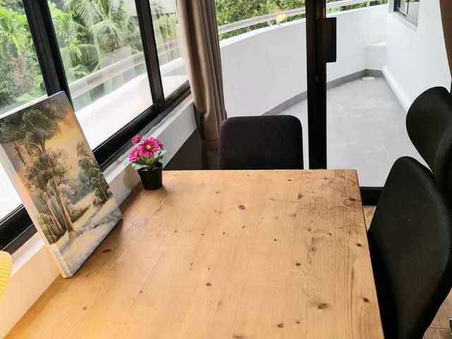 Outdoor Balcony En-suite Master Bedroom - Tiong Bahru MRT