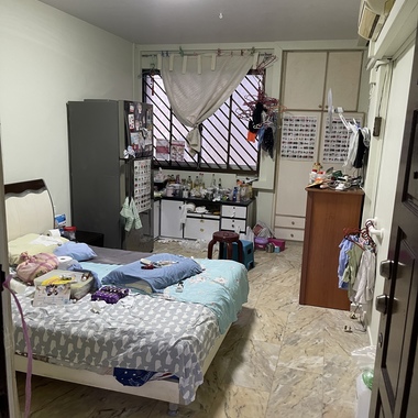 Master bedroom for rent in teck whye