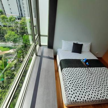 Full Furnish Queen common rooms for rent - Tanah Merah MRT