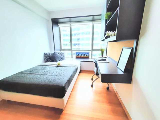 Full Furnish Queen common rooms for rent - Tanah Merah MRT