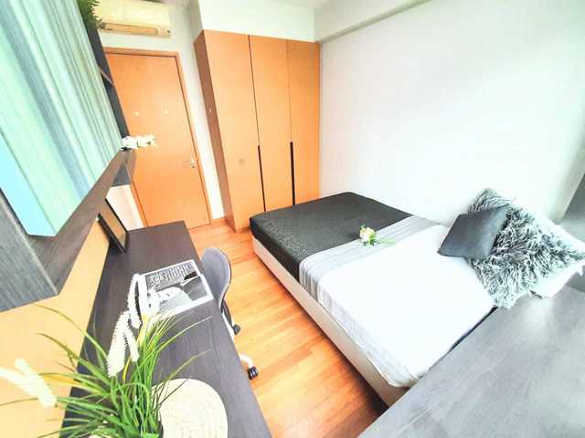 Full Furnish Queen common rooms for rent - Tanah Merah MRT