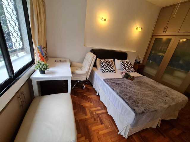 En-suite Master Room with Balcony - Harbourfront/Tiong Bahru