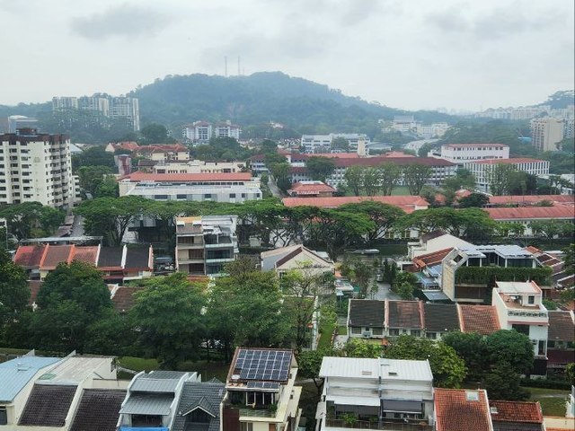 Capstone Co-Living. Tastefully Furnished. Don't Miss! Come and See it