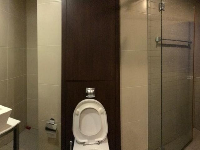 Just inside CBD - En-Suite Master Bedroom at Marina Bay Sands