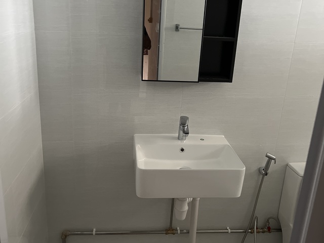 Private Single common room for rent