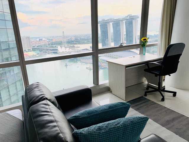 Super High Floor , Big Condo Room with Wonderful Views of Marina Bay Sands