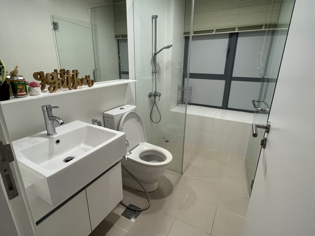 Spacious Garden View Common Room for rent @ Condo near Yishun, Khatib & Sembawang