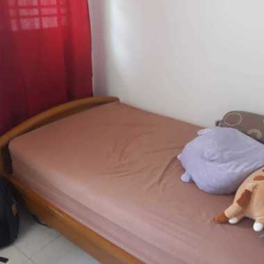 blk 284 Jurong east Toh guan rd common room for rent(nr mrt)