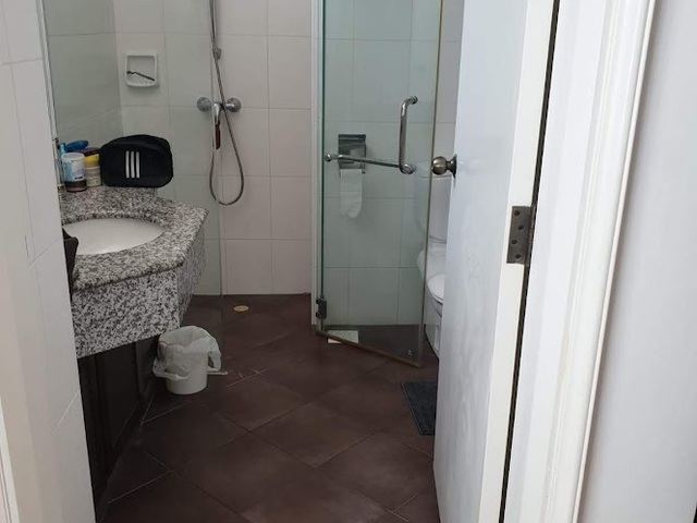 Master Room @ Orchard/Somerset MRT