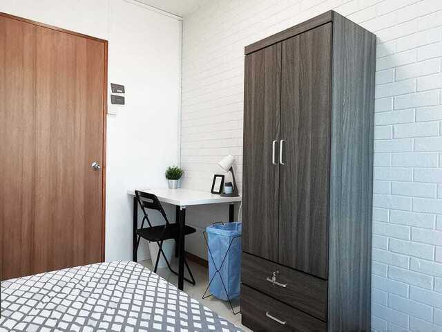 Furnished Caspian CONDO Near NTU Co-Living Condo $1450 Caspian Condo next to Lakseode MRT