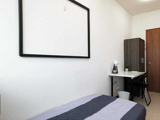 FULLY Furnished  Caspian CONDO Co-Living Condo  $1200   Caspian Condo  next to Lakseode MRT