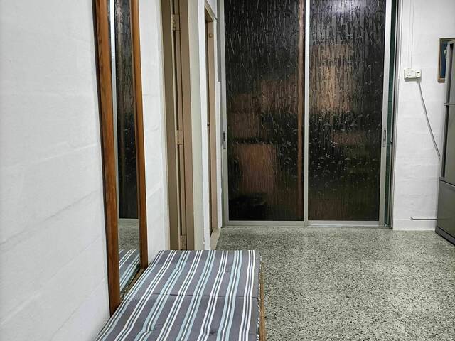 Available immediately, Holland Village HDB 3 separated bedrooms, Fully furnished