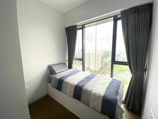 Private room and bathroom