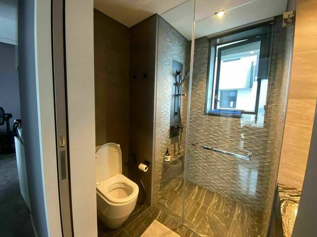Private room and bathroom