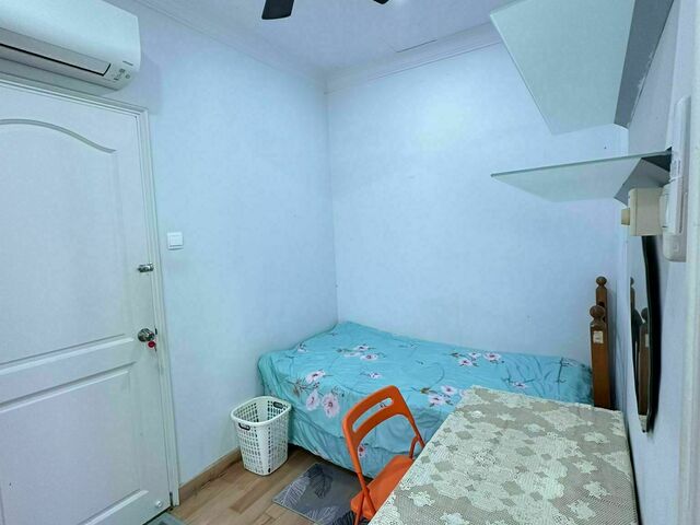 Room for Rent @Haw Par Villa MRT