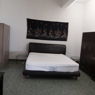 Studio Unit