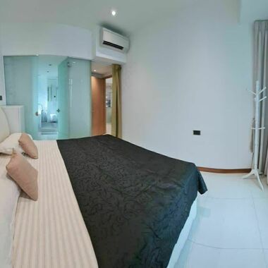 Minutes Walk to Newton/Novena MRT , High Floor 3 Bedroom Rent.