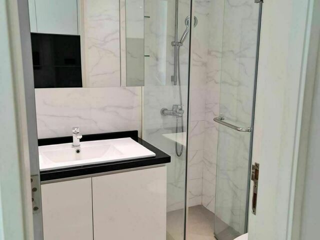 Minutes Walk to Newton/Novena MRT , High Floor 3 Bedroom Rent.