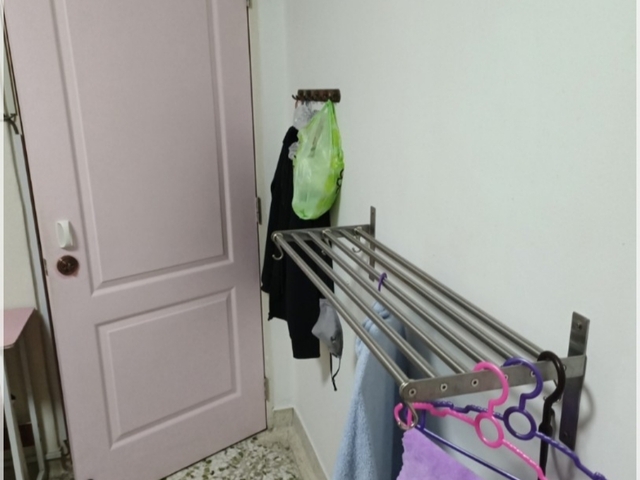 金文泰Clementi 有房出租两人一起房(只限女性)