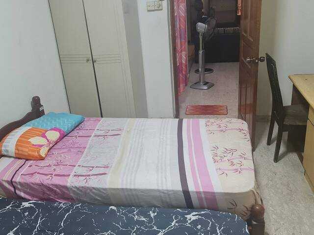 Common room with sharing with 1 Indian male at Choa Chu Kang available from 01Oct2025