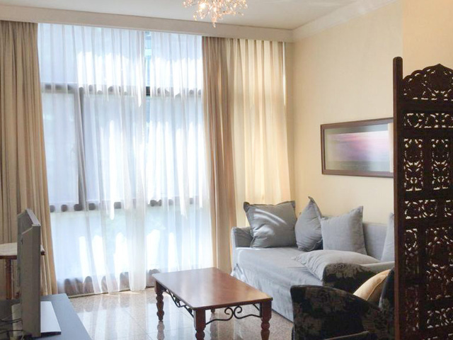 1 Bedroom Plus Study. Near Clark Quay!