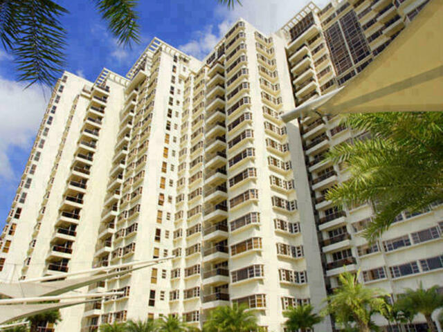 Rare  Cresendo  Master Bedroom  2 Mins walk from Tai Seng MRT  (move in 11/9  with your luggage)