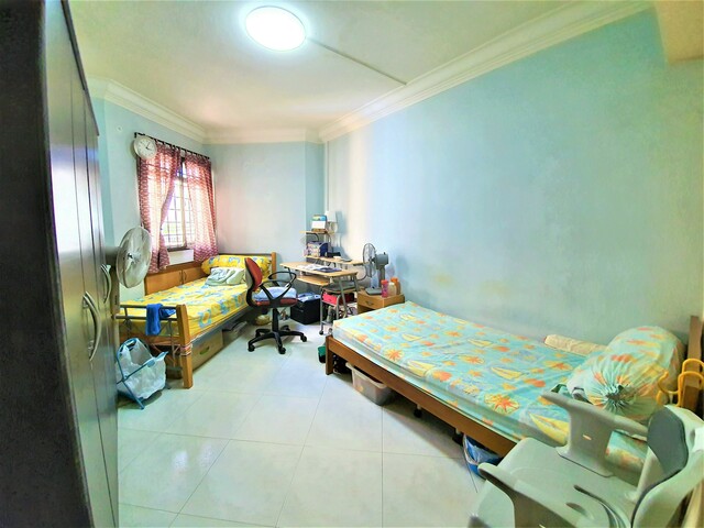 (3+1)- 5 Room– Blk258C Compassvale @ Sengkang – Near MRT! Full Furnish with 3 x Split Aircon