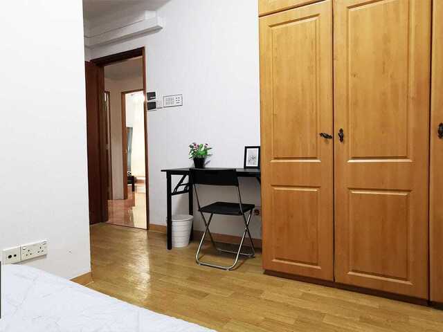 Changi Court ) FULLY Furnished CONDO Co-Living Condo $1390 Inclusive of Utilities