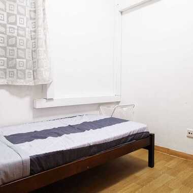 Changi Court ) FULLY Furnished CONDO Co-Living Condo $1390 Inclusive of Utilities