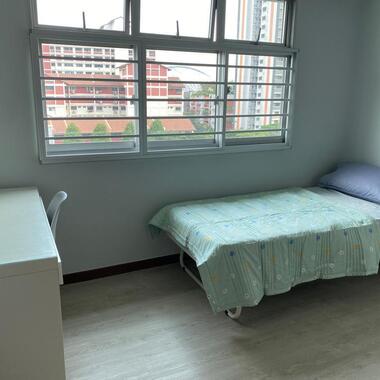 Cosy Room for Single Female