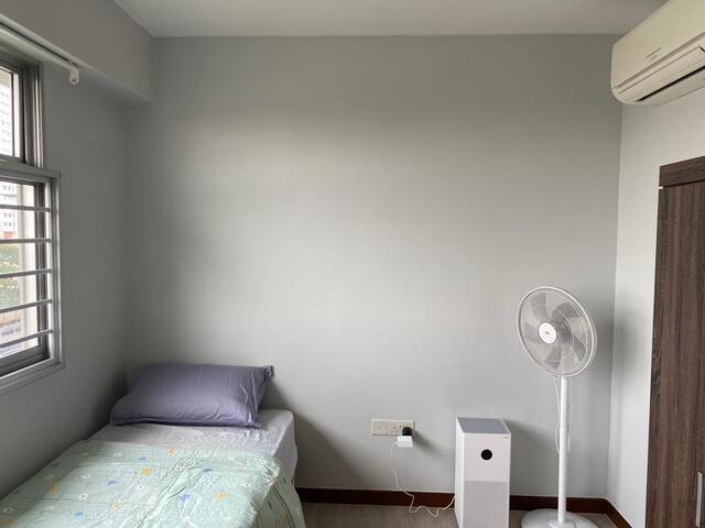 Cosy Room for Single Female