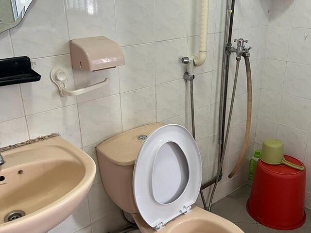 Whole 5 room unit for rental