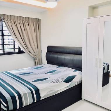 Spacious Common Bedroom Occupancy at Ghim Moh Link