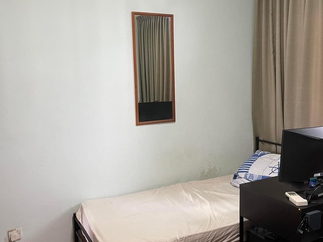 Cheap condo common room sharing for rent