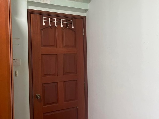 Cheap condo common room sharing for rent