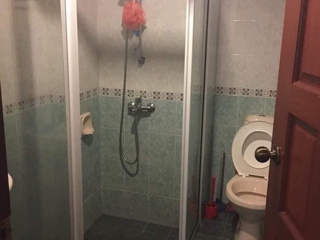 Cheap condo common room sharing for rent