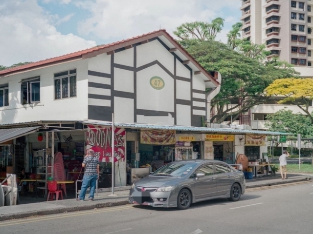 Good size 2Bedroom opposite Supermarket, Food Court, Nr Shops, Mrt