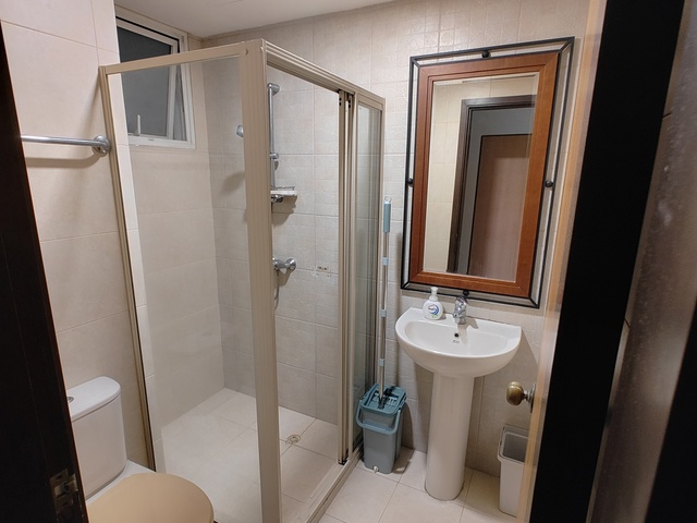 Woodlands Room for Rent