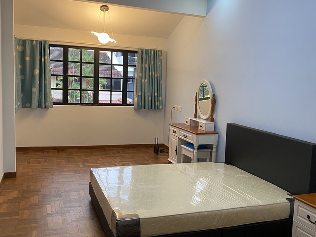Master Junior Bedroom for rent
