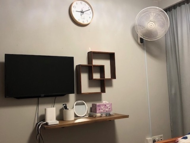Common Room rent for lady - 5min walk from Punggol station