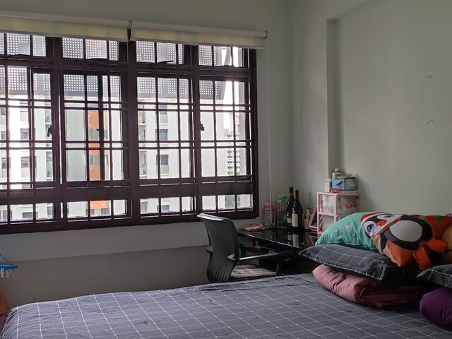 Room for rent near Boon Lay MRT/Jurong Point